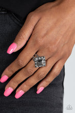 Load image into Gallery viewer, Paparazzi Transformational Twinkle - Silver - Bella Bling by Natalie
